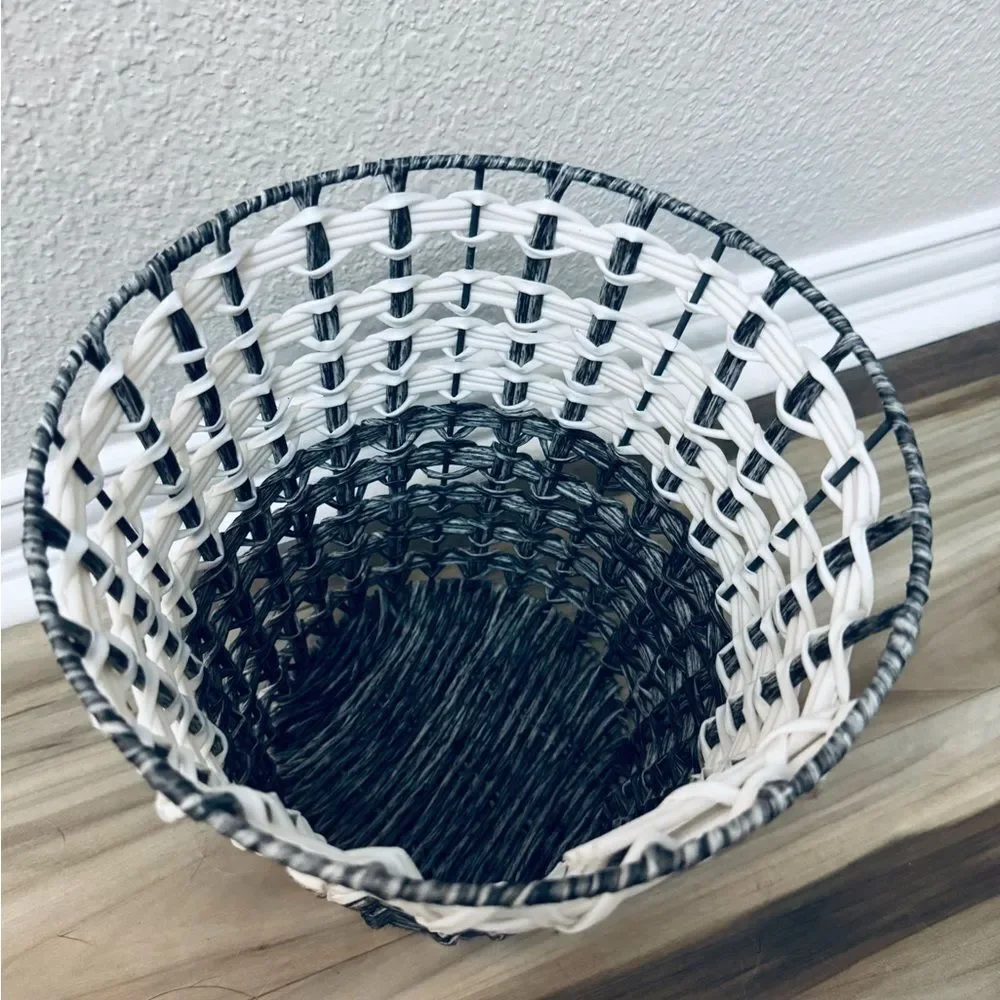 Gray White Woven Farmhouse Decorative Plant Storage Basket or Trash Can